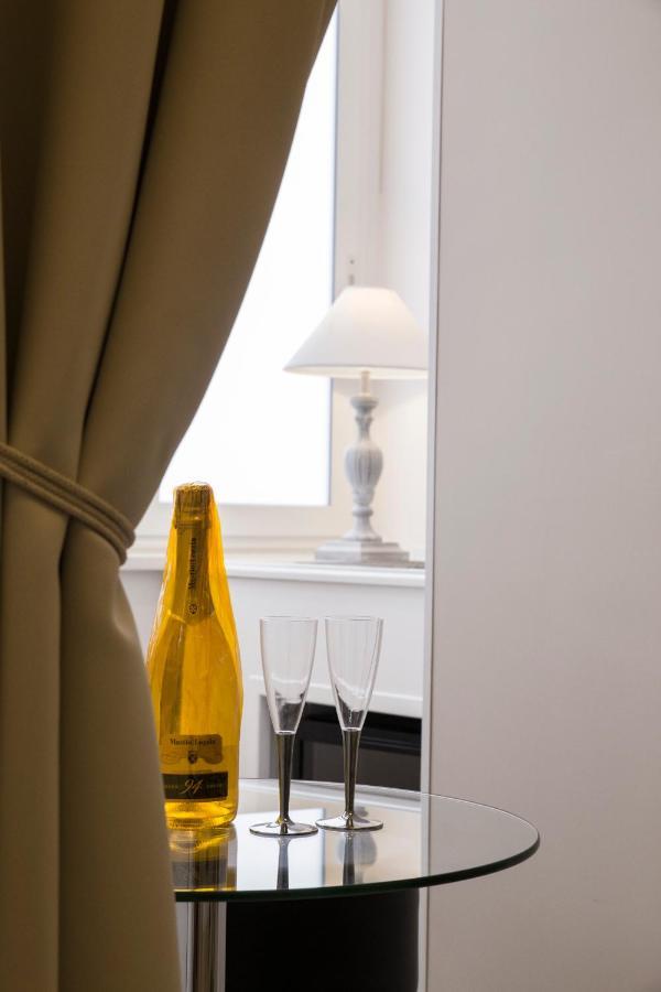 Royal Rooms Luxury Suite Neapel Exterior foto
